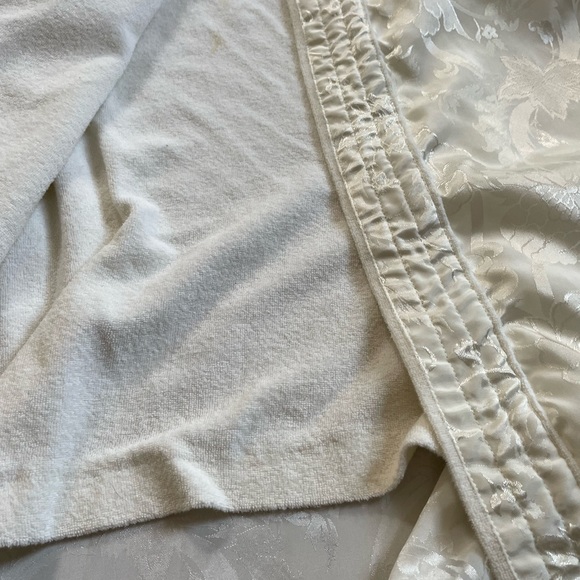 Vintage Victoria Secret Satin Terry Robe - Picture 5 of 7